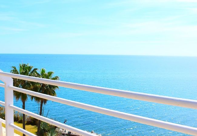 Estudio en Torremolinos - Luminoso estudio frente al mar en Torremolinos Estudio en Torremolinos - Luminoso estudio frente al mar en Torremolinos