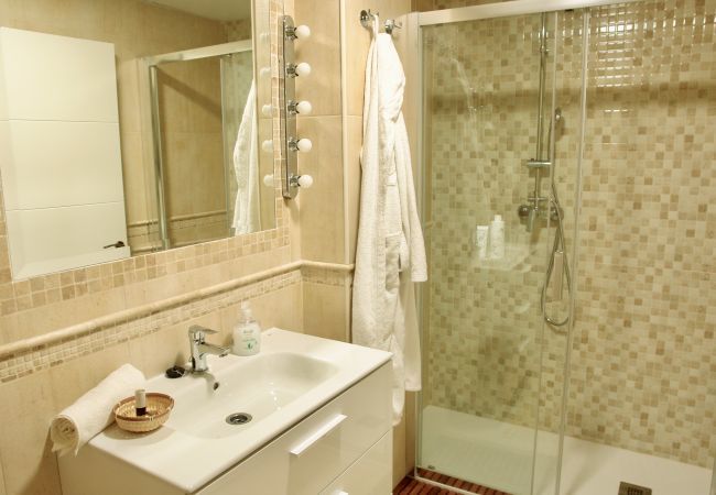 Apartamento en Málaga - Amplio apartamento vacacional con vistas espectaculares en el centro de Málaga Apartamento en Málaga - Amplio apartamento vacacional con vistas espectaculares en el centro de Málaga