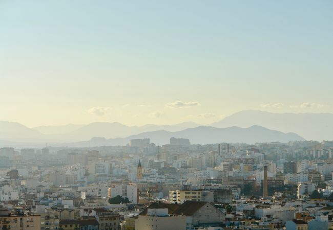 Apartamento en Málaga - Amplio apartamento vacacional con vistas espectaculares en el centro de Málaga Apartamento en Málaga - Amplio apartamento vacacional con vistas espectaculares en el centro de Málaga