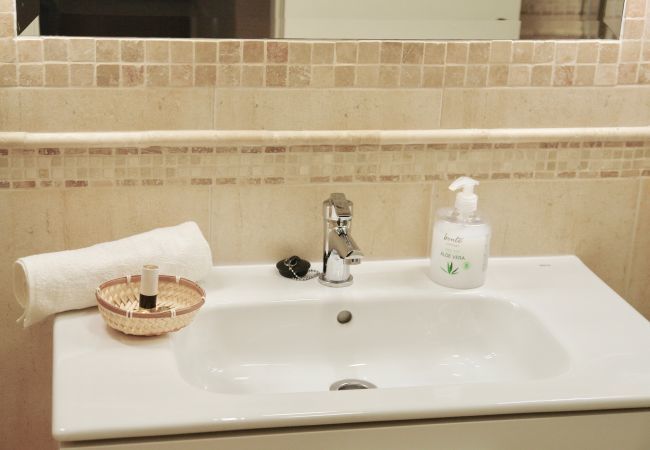 Apartamento en Málaga - Amplio apartamento vacacional con vistas espectaculares en el centro de Málaga Apartamento en Málaga - Amplio apartamento vacacional con vistas espectaculares en el centro de Málaga