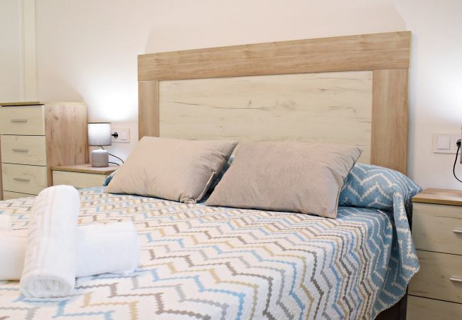 Apartamento en Málaga - AT La Isla: Preciosos apartamentos cerca de la playa Apartamento en Málaga - AT La Isla: Preciosos apartamentos cerca de la playa