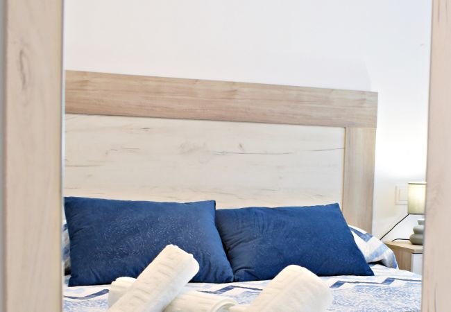 Apartamento en Málaga - AT La Isla: Preciosos apartamentos cerca de la playa Apartamento en Málaga - AT La Isla: Preciosos apartamentos cerca de la playa