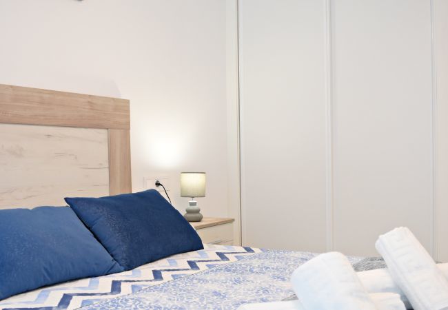 Apartamento en Málaga - AT La Isla: Preciosos apartamentos cerca de la playa Apartamento en Málaga - AT La Isla: Preciosos apartamentos cerca de la playa