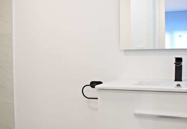 Apartamento en Málaga - AT La Isla: Preciosos apartamentos cerca de la playa Apartamento en Málaga - AT La Isla: Preciosos apartamentos cerca de la playa