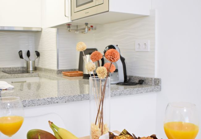 Apartamento en Málaga - AT La Isla: Preciosos apartamentos cerca de la playa Apartamento en Málaga - AT La Isla: Preciosos apartamentos cerca de la playa