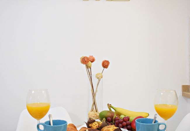 Apartamento en Málaga - AT La Isla: Preciosos apartamentos cerca de la playa Apartamento en Málaga - AT La Isla: Preciosos apartamentos cerca de la playa