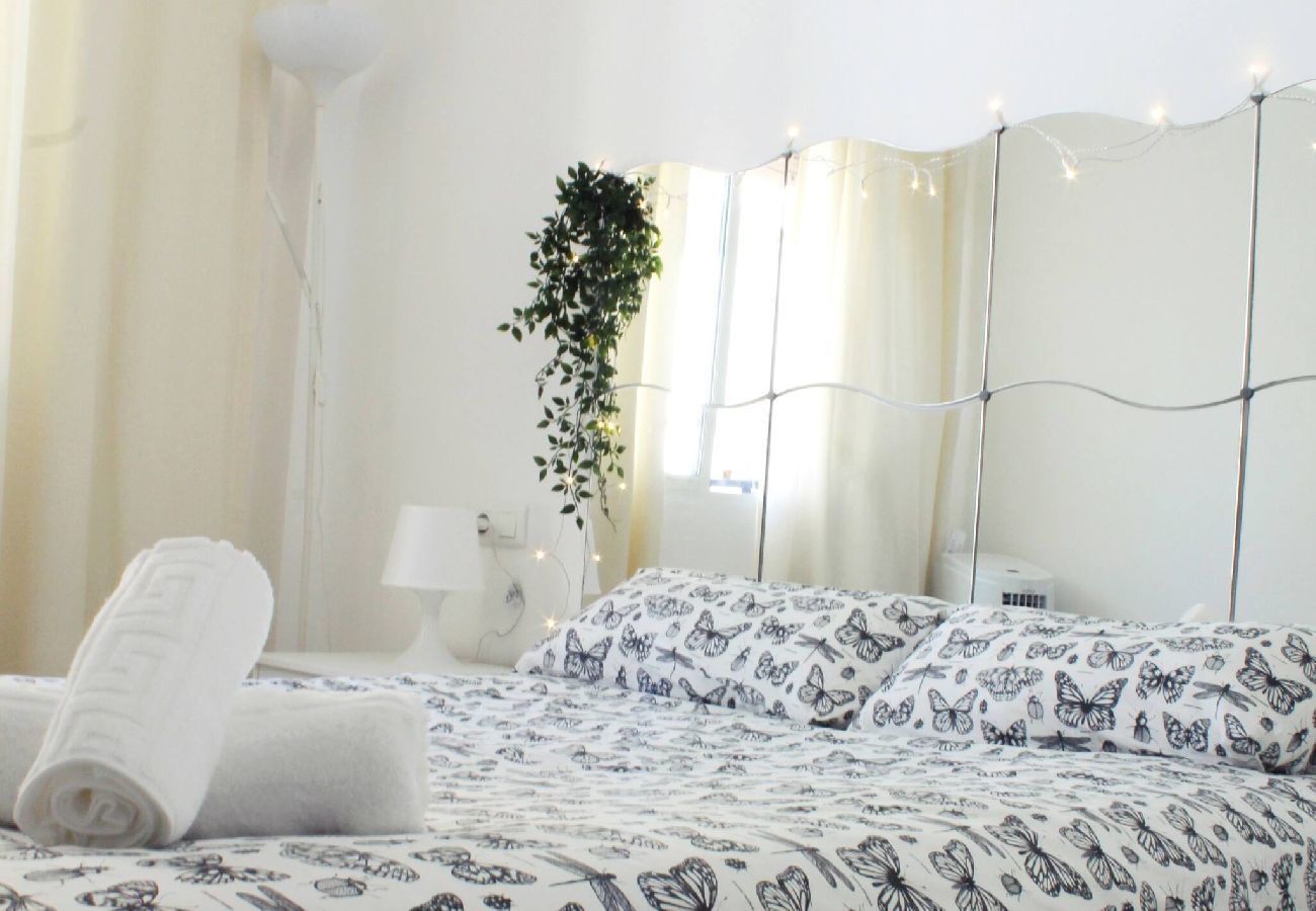 Apartamento en Málaga - Céntrico apartamento de dos dormitorios en Málaga Capital 