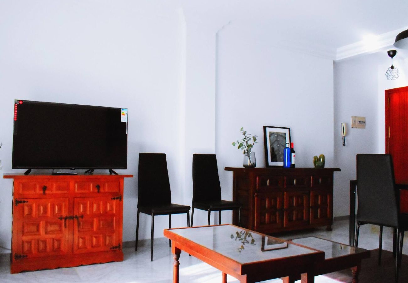 Apartamento en Rincón de la Victoria - Magnífico ático vacacional frente al mar en Rincón de la Victoria 