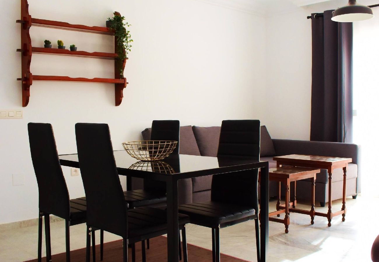 Apartamento en Rincón de la Victoria - Magnífico ático vacacional frente al mar en Rincón de la Victoria 