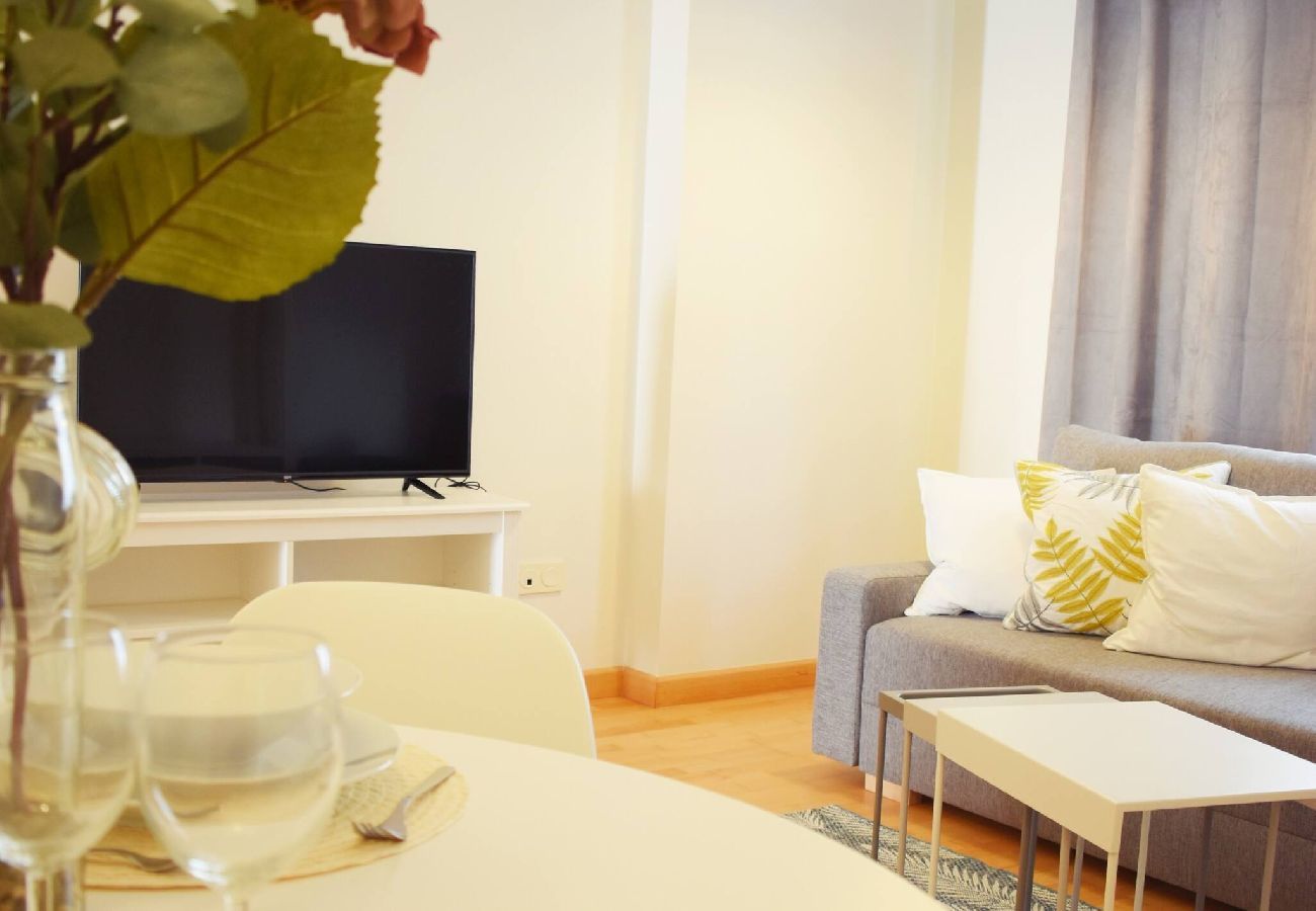 Apartamento-vacacional Málaga Cuatro-Huéspedes Easy-Rent-Málaga Perfecto-para-familias