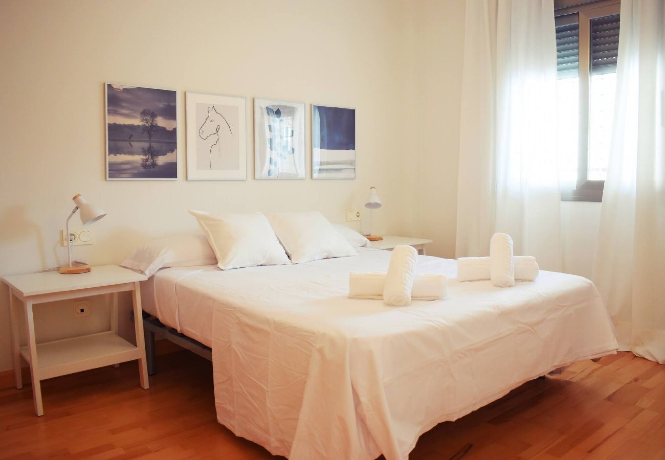 Apartamento-vacacional Málaga Cuatro-Huéspedes Easy-Rent-Málaga Perfecto-para-familias