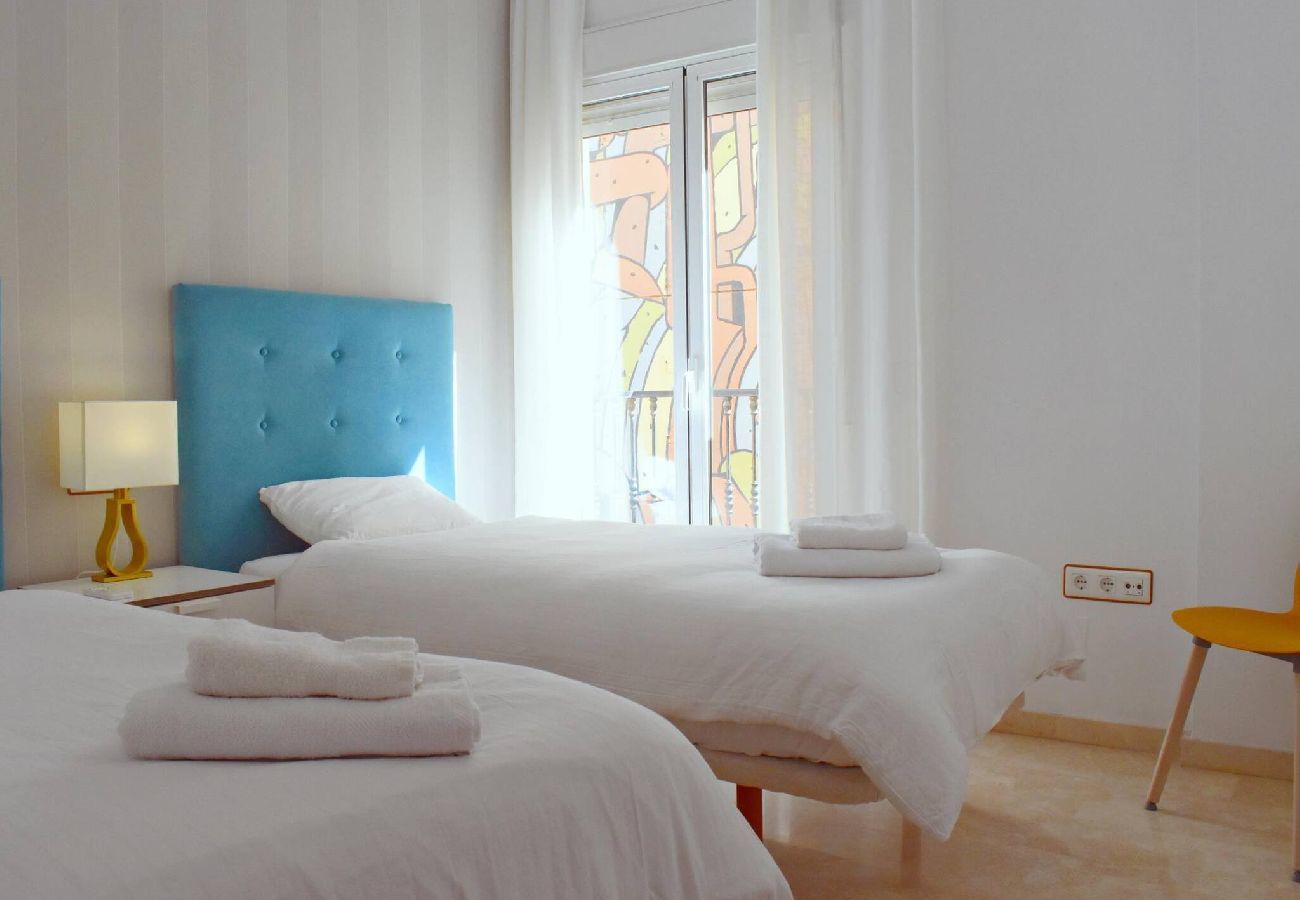 Apartamento-vacacional Centro-de-Málaga Cuatro-Huéspedes Easy-Rent-Málaga Perfecto-para-familias