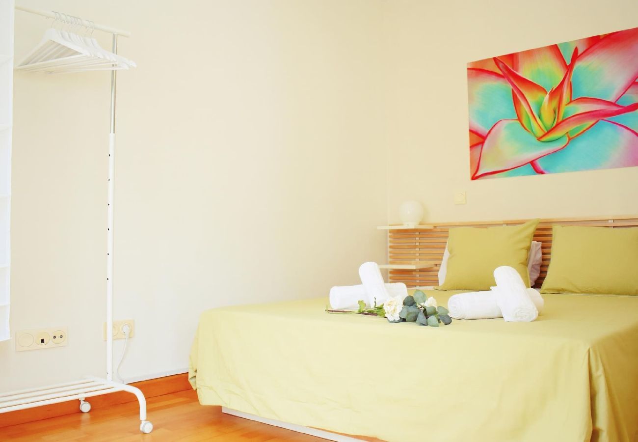 Apartamento-vacacional Málaga Cuatro-Huéspedes Easy-Rent-Málaga Perfecto-para-familias