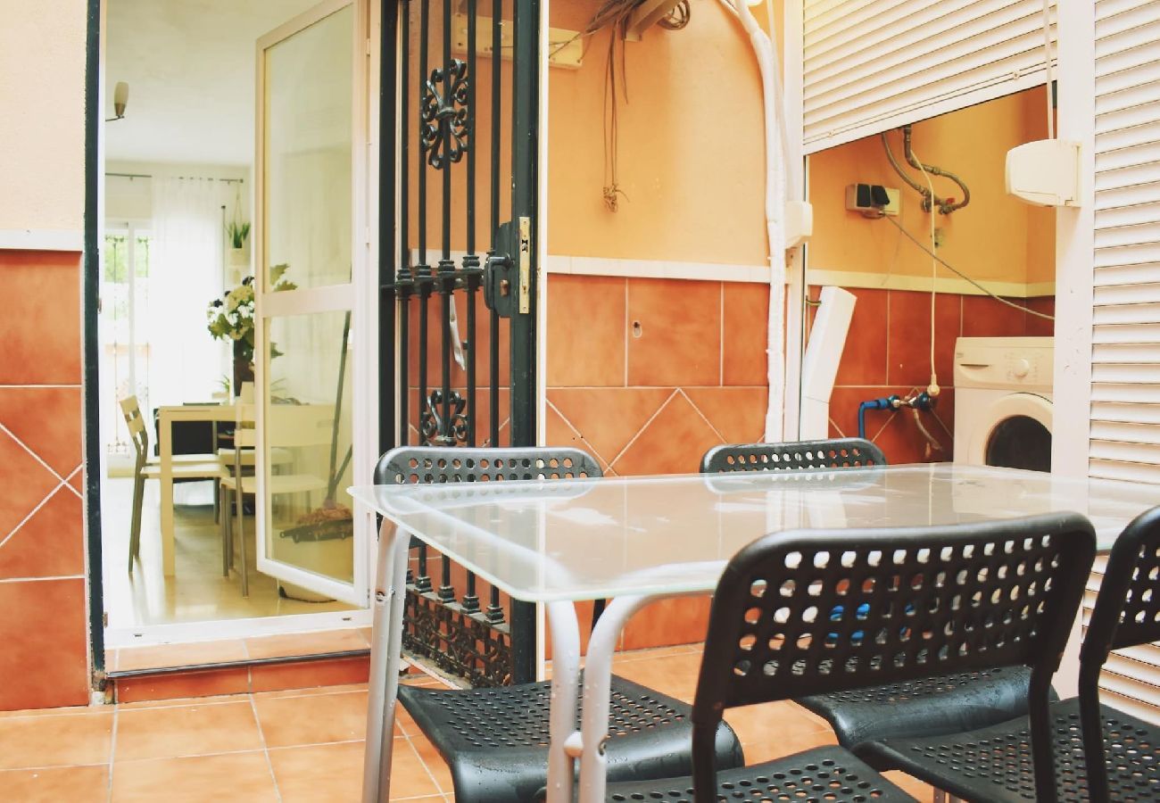 Apartamento-vacacional Málaga Cuatro-Huéspedes Easy-Rent-Málaga Perfecto-para-familias