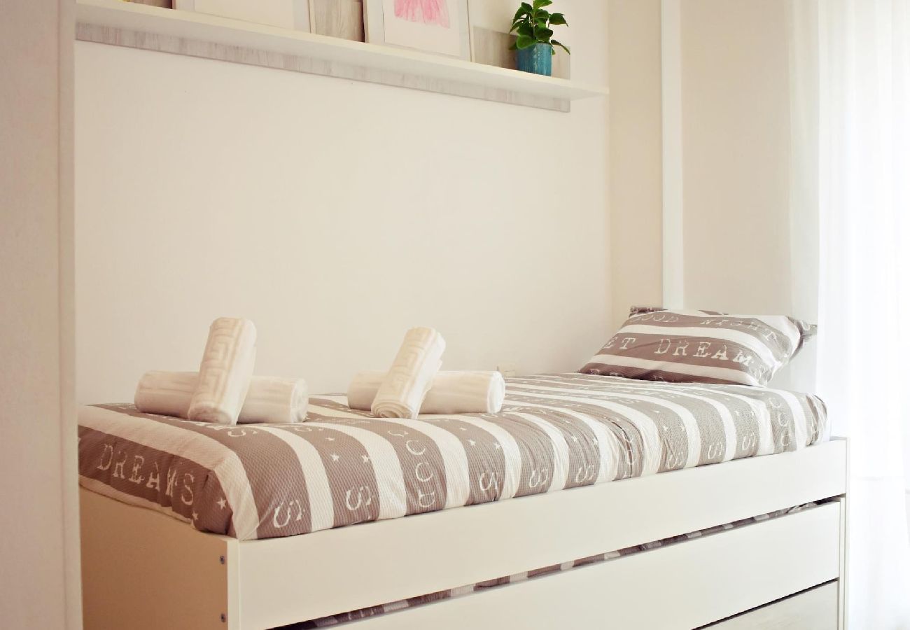 Apartamento-vacacional Málaga Cuatro-Huéspedes Easy-Rent-Málaga Perfecto-para-familias