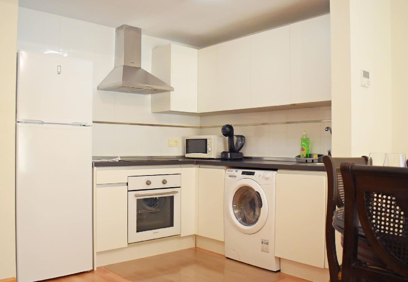 Apartamento-vacacional Málaga Tres-Huéspedes Easy-Rent-Málaga Perfecto-para-familias 