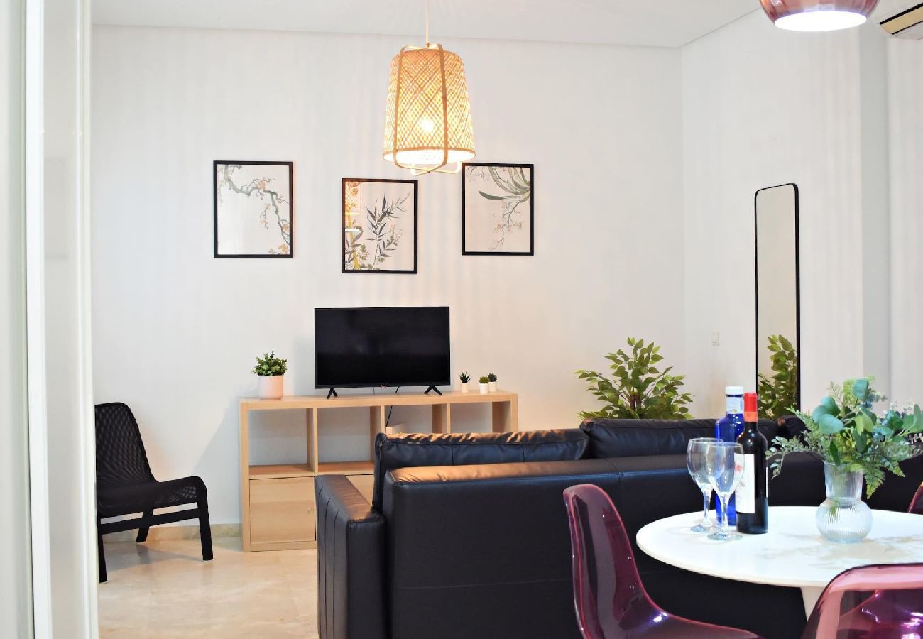 Apartamento-vacacional Málaga Cuatro-Huéspedes Easy-Rent-Málaga Perfecto-para-familias