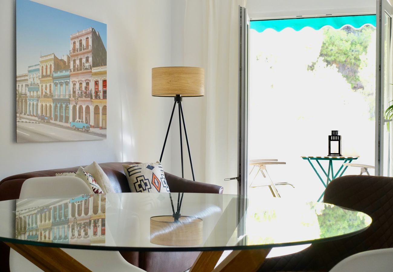 Apartamento en Málaga - Amplio apartamento vacacional con vistas espectaculares en el centro de Málaga