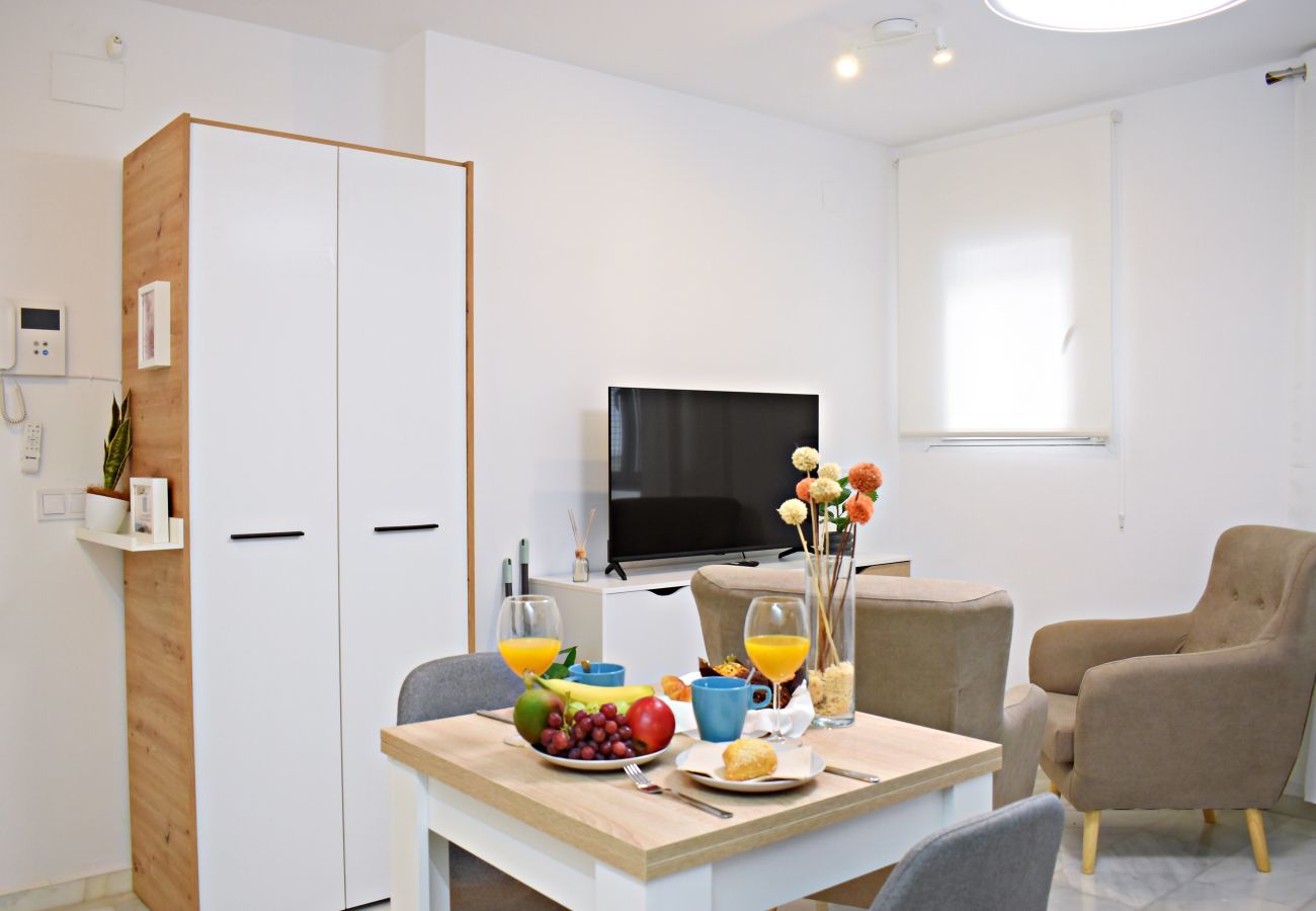 Apartamento-vacacional Málaga Dos-Huéspedes Easy-Rent-Málaga Perfecto-para-parejas