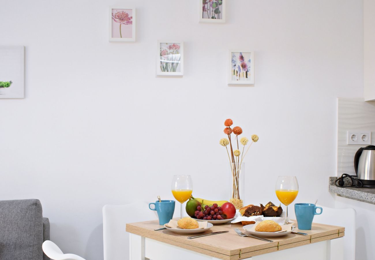 Apartamento-vacacional Málaga Cuatro-Huéspedes Easy-Rent-Málaga Perfecto-para-familias