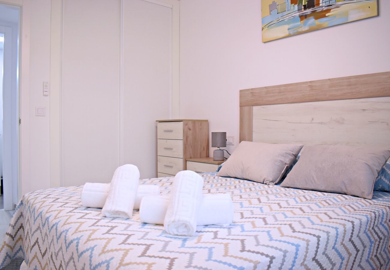 Apartamento-vacacional Málaga Cuatro-Huéspedes Easy-Rent-Málaga Perfecto-para-familias