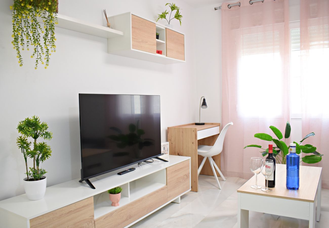 Apartamento-vacacional Málaga Cuatro-Huéspedes Easy-Rent-Málaga Perfecto-para-familias