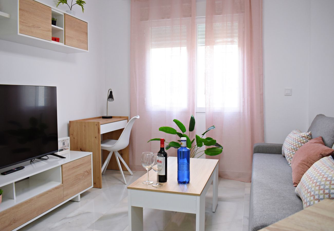 Apartamento-vacacional Málaga Cuatro-Huéspedes Easy-Rent-Málaga Perfecto-para-familias