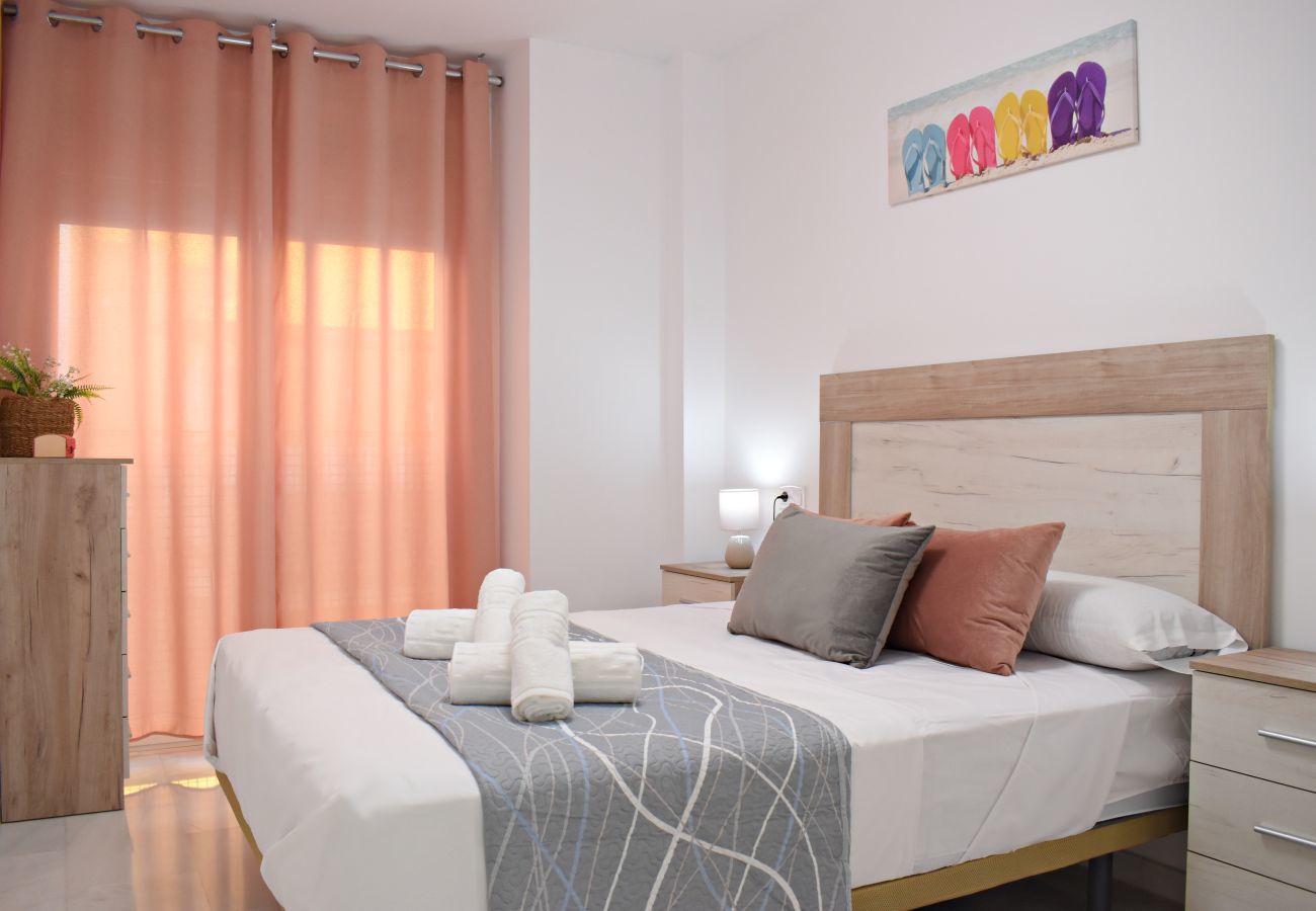 Apartamento-vacacional Málaga Cuatro-Huéspedes Easy-Rent-Málaga Perfecto-para-familias