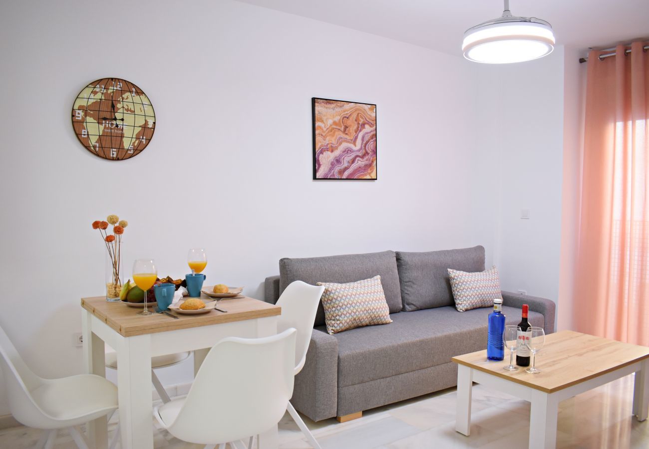 Apartamento-vacacional Málaga Cuatro-Huéspedes Easy-Rent-Málaga Perfecto-para-familias