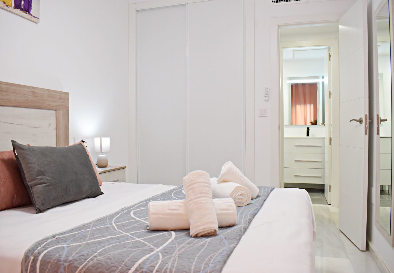 Apartamento en Málaga - AT La Isla: Preciosos apartamentos de la playa