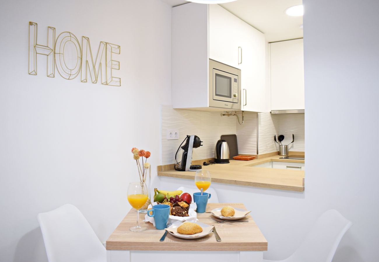 Apartamento-vacacional Málaga Cuatro-Huéspedes Easy-Rent-Málaga Perfecto-para-familias