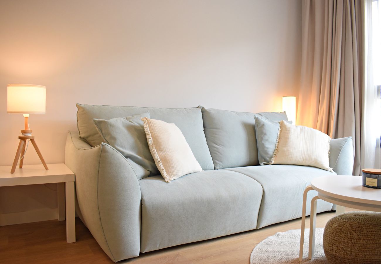 Apartamento-vacacional-Málaga Cinco-Huéspedes Easy-Rent-Málaga Perfecto-para-familias Centro-de-Málaga