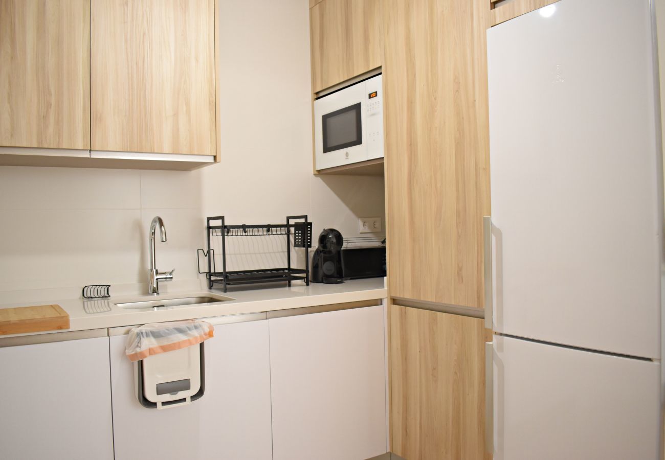 Apartamento en Málaga - Amplio apartamento de dos dormitorios junto al centro