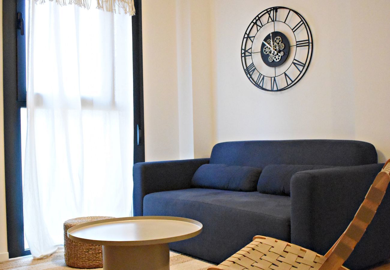 Apartamento en Málaga - Amplio apartamento de dos dormitorios junto al centro