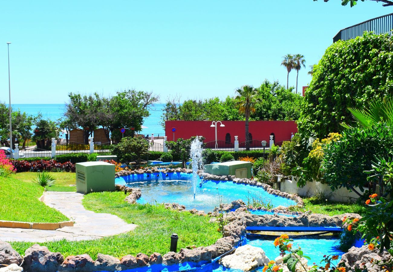 Apartamento en Arroyo de la Miel - Precioso apartamento en BenalBeach frente al mar