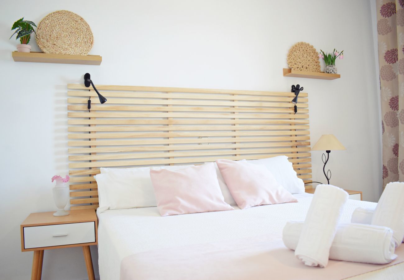 Apartamento en Arroyo de la Miel - Precioso apartamento en BenalBeach frente al mar