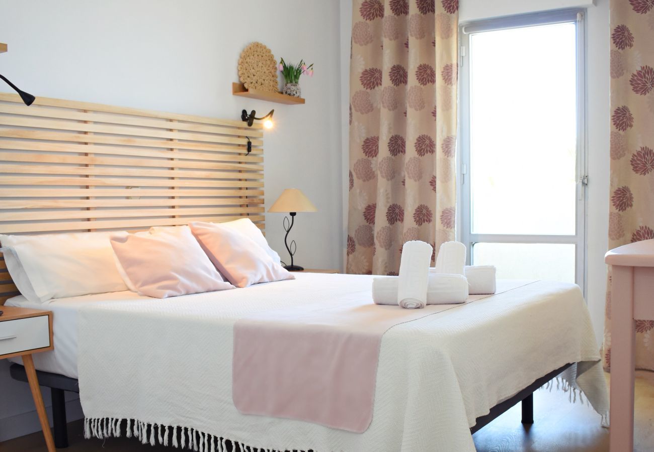 Apartamento en Arroyo de la Miel - Precioso apartamento en BenalBeach frente al mar