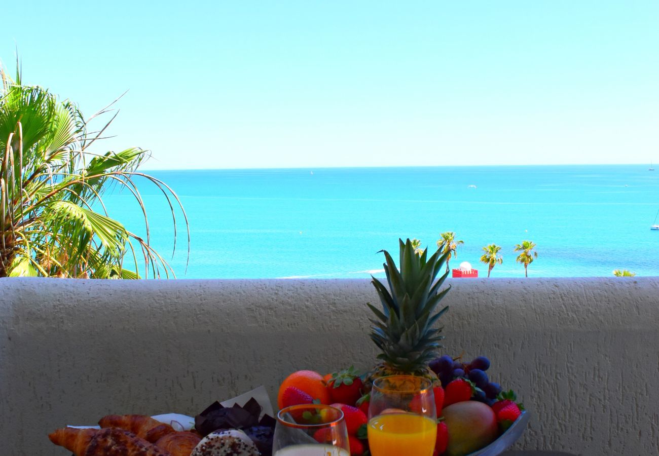 Apartamento en Arroyo de la Miel - Precioso apartamento en BenalBeach frente al mar