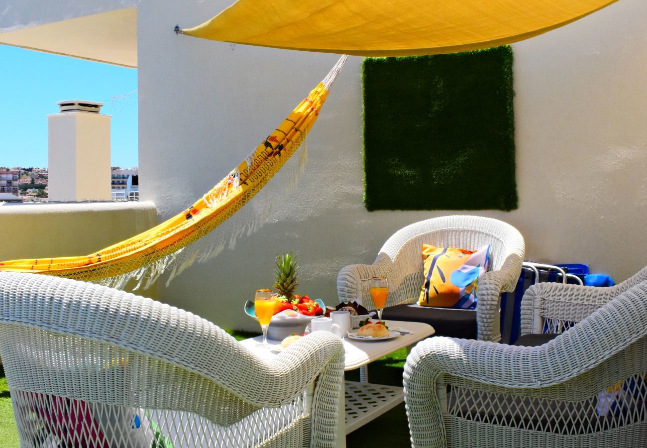 Apartamento en Arroyo de la Miel - Precioso apartamento en BenalBeach frente al mar