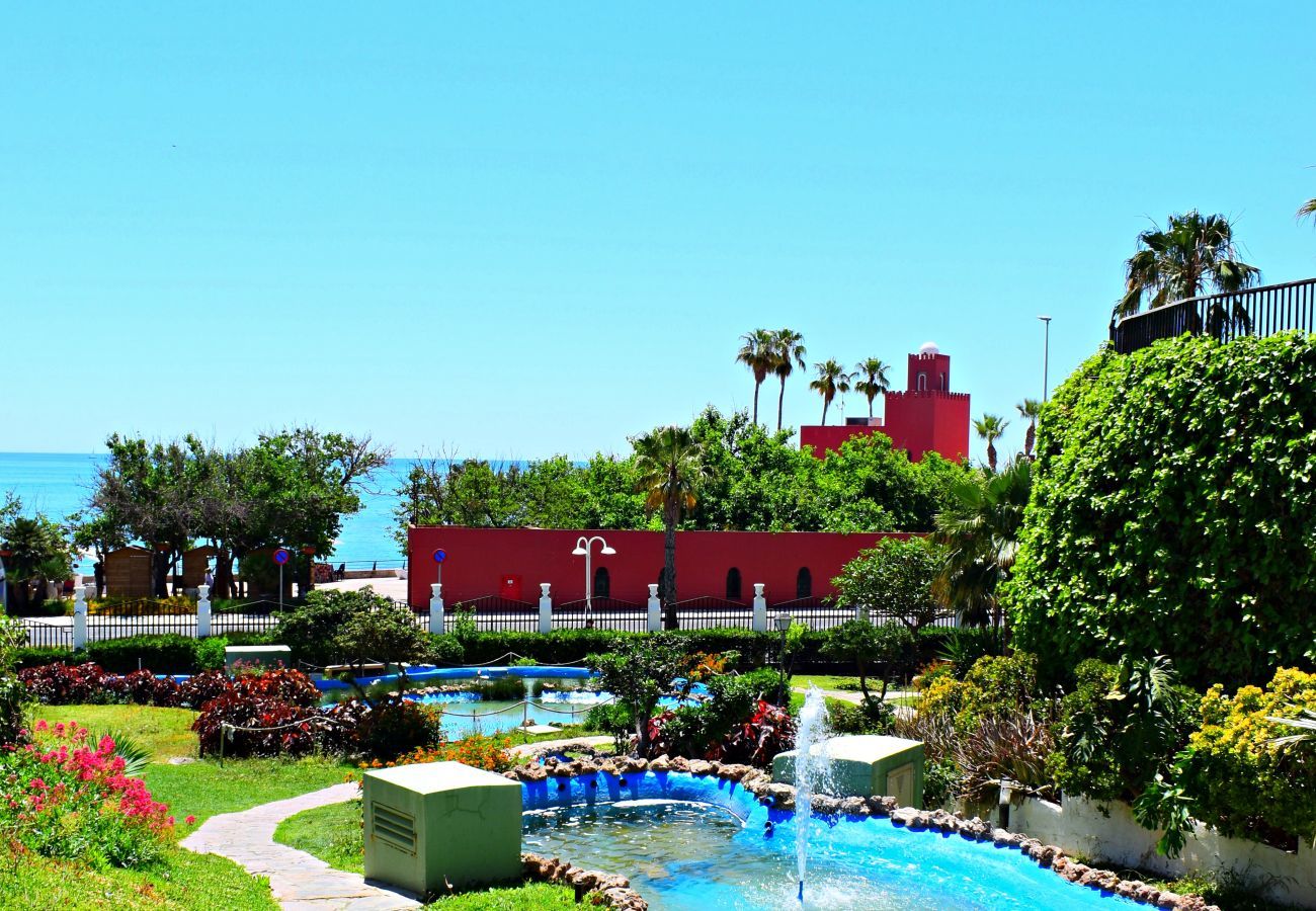 Apartamento en Arroyo de la Miel - Precioso apartamento en BenalBeach frente al mar