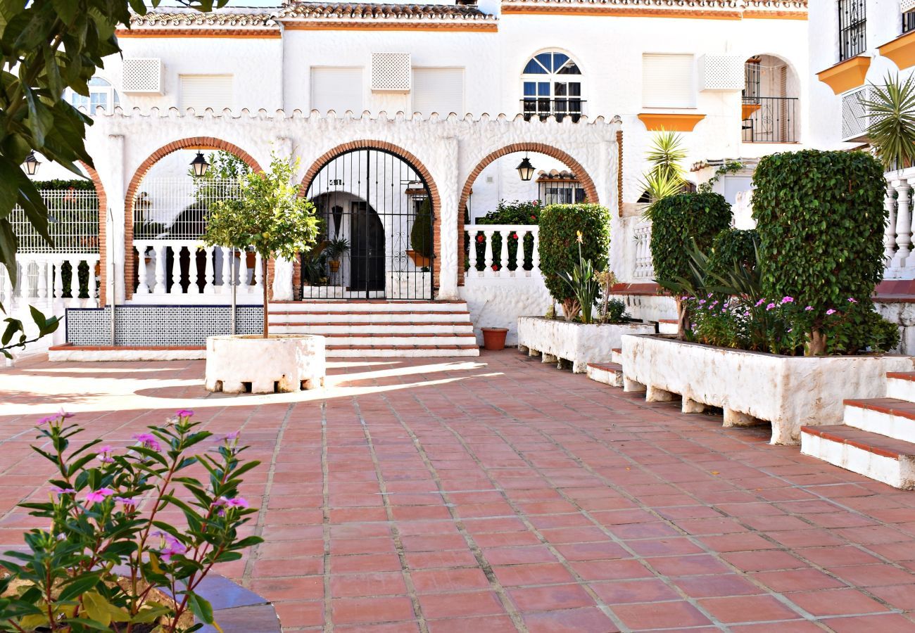 Apartamento en Benalmádena - Precioso apartamento de dos dormitorios con jacuzzi en Benalmádena