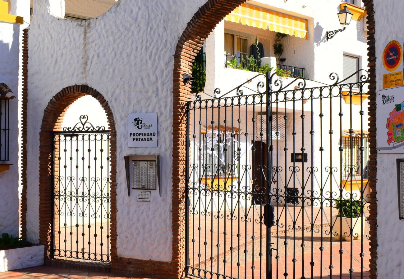 Apartamento en Benalmádena - Precioso apartamento de dos dormitorios con jacuzzi en Benalmádena