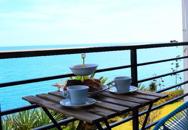 Studio in Torremolinos - Bright studio in front of the sea in Torremolinos Studio in Torremolinos - Bright studio in front of the sea in Torremolinos