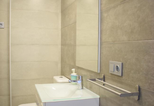 Studio in Torremolinos - Bright studio in front of the sea in Torremolinos Studio in Torremolinos - Bright studio in front of the sea in Torremolinos