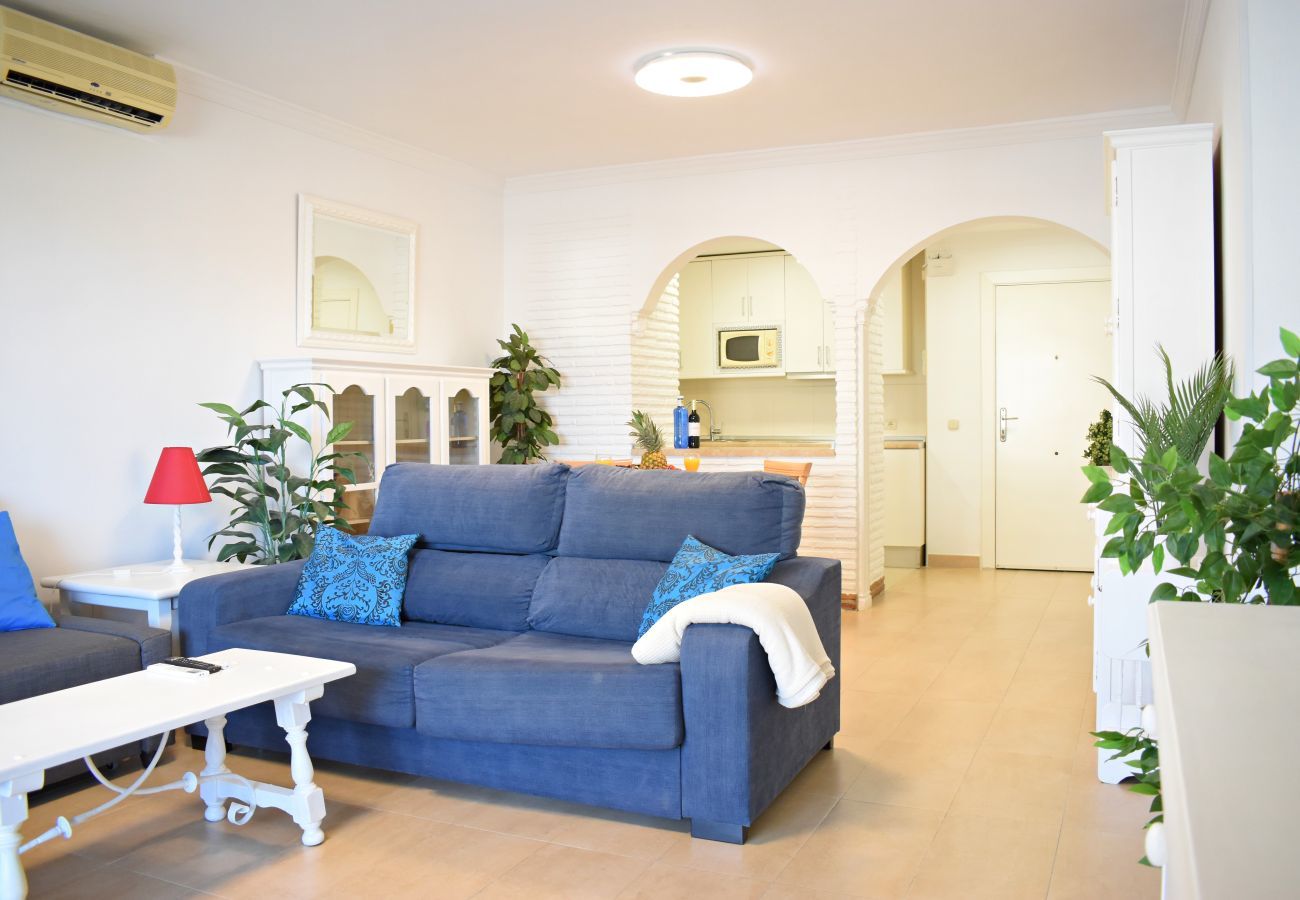 Apartment in Benalmádena - Beautiful flat in BenalBeach with sea views