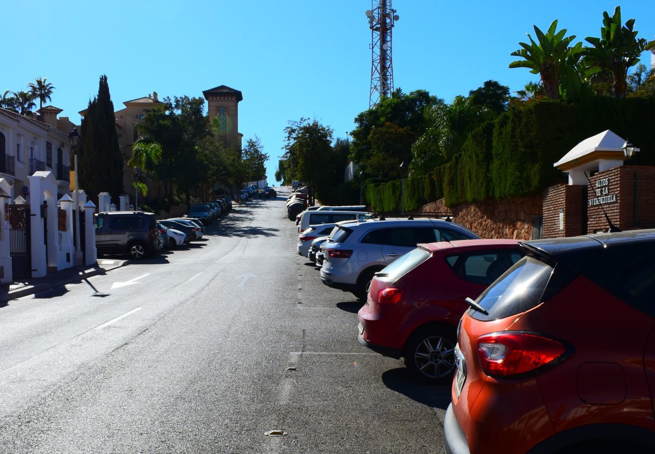Apartment in Benalmádena - Precioso apartamento de dos dormitorios con jacuzzi en Benalmádena
